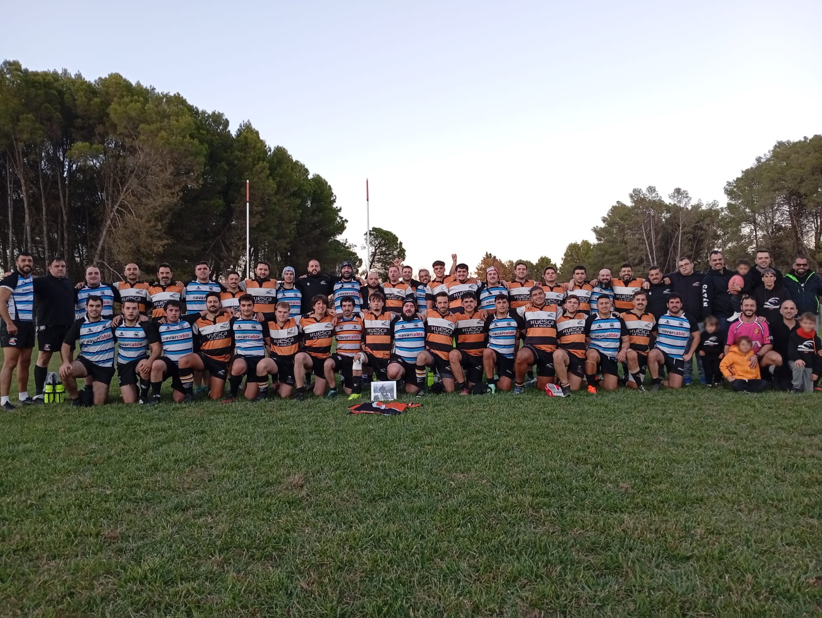El Quebrantahuesos Rugby Club debuta en su campo con una amplia victoria por 66-0